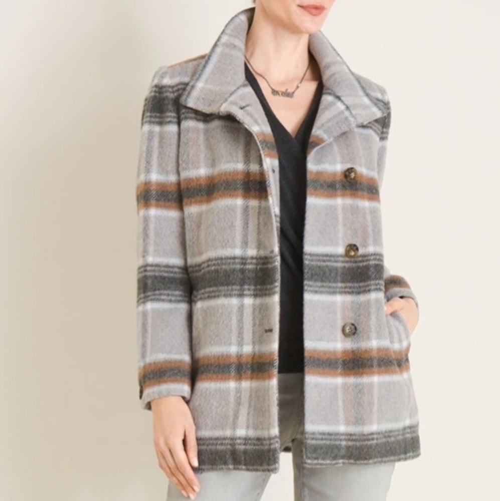 NWOT Chico's Oversized Classic Grey Plaid Button-Up Trench Coat with Belt